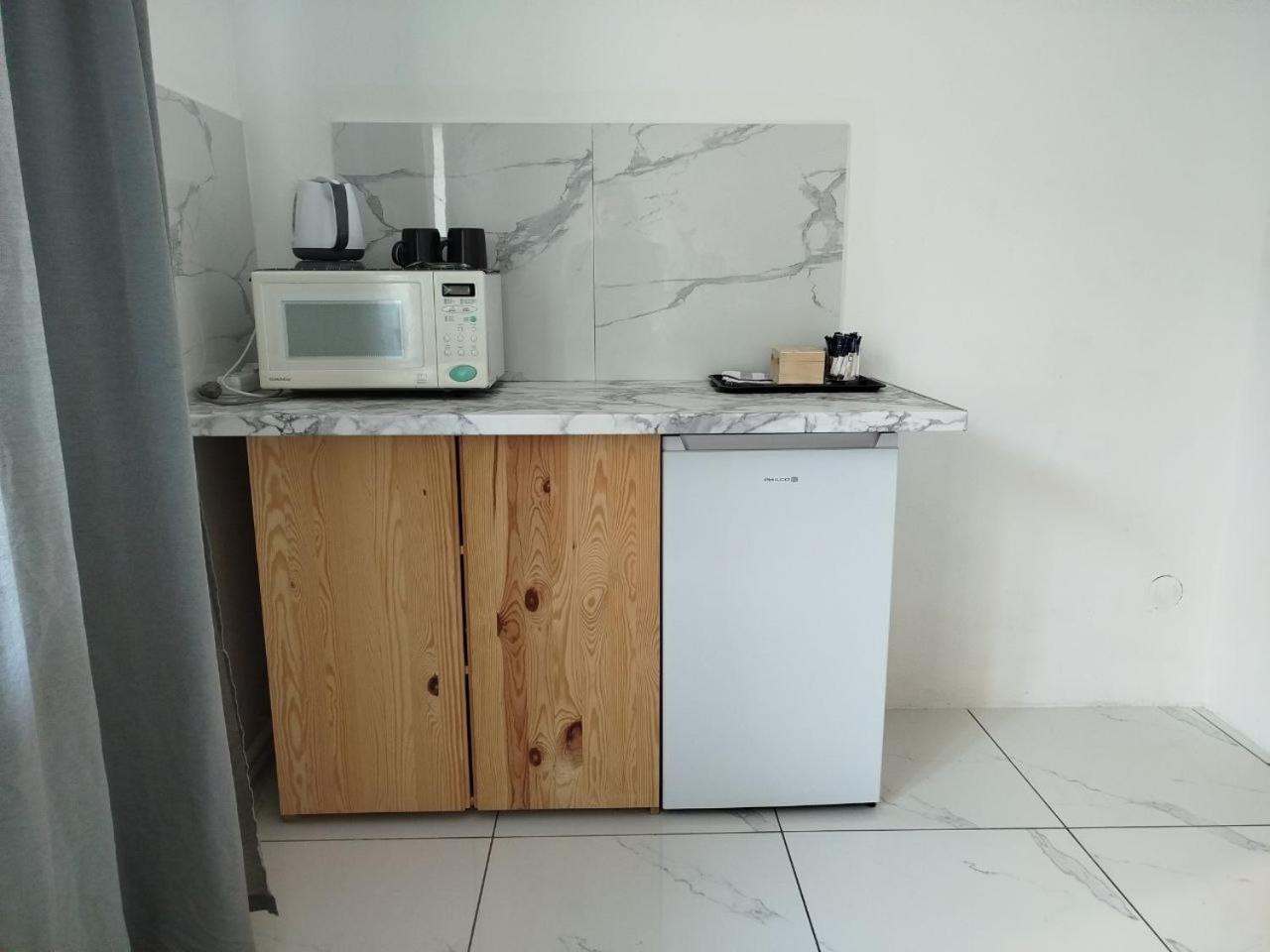 Za Ohradami Apartment Zavazna Poruba Luaran gambar
