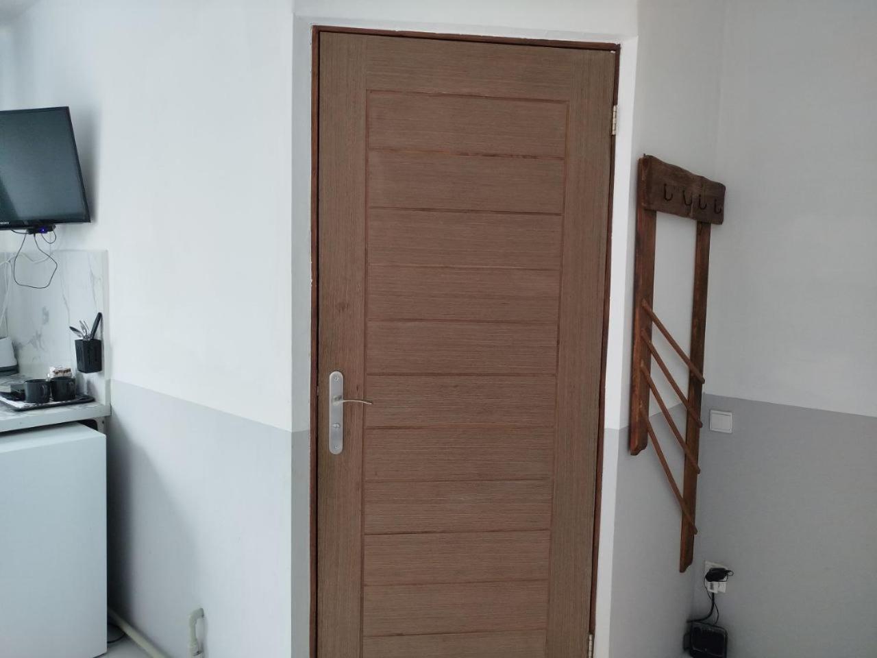 Za Ohradami Apartment Zavazna Poruba Luaran gambar